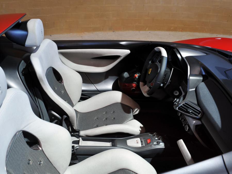  Ferrari Sergio 2013 года  (фото 9 из 16)